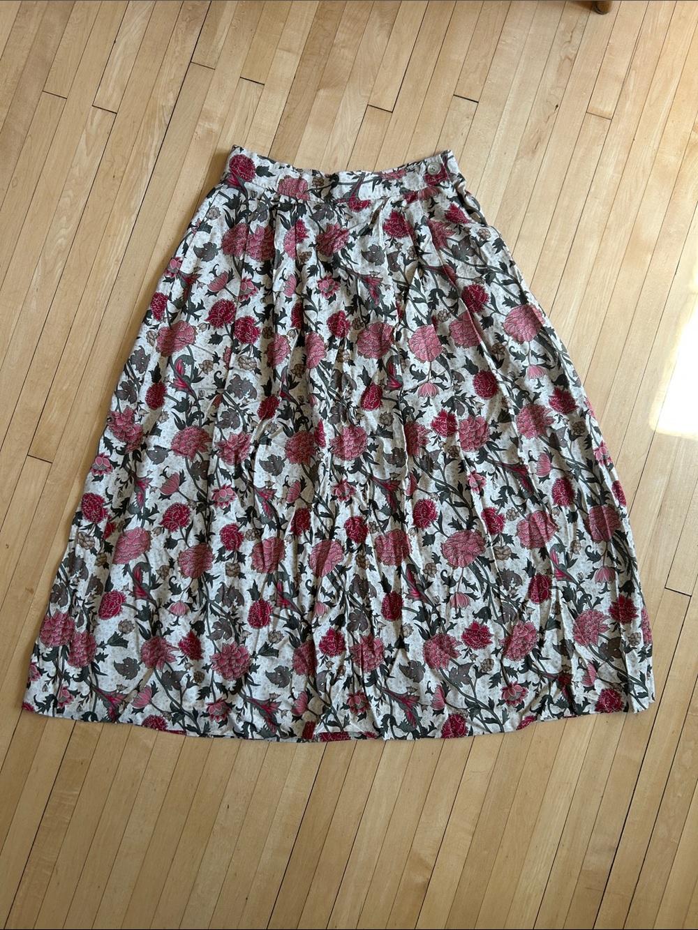 Vintage Union Made USA Evan Picone Midi Skirt Floral Print